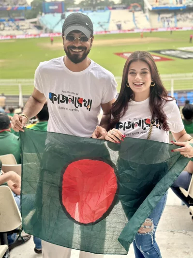রাজের সঙ্গে তিনি কে? ছবি: ইনস্টাগ্রাম/মন্দিরা