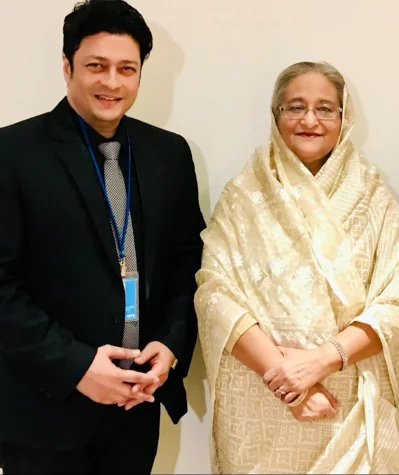 প্রধানমন্ত্রীর সঙ্গে বছর কয়েক আগে ফেরদৌস। ছবি: অভিনেতার সৌজন্যে