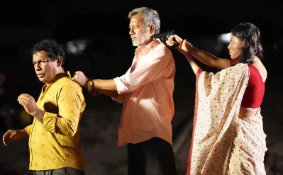সিরিজটির একটি দৃশ্যে মোশাররফ, জর্জ ও আমায়া নূর। ছবি: নির্মাতার সৌজন্যে