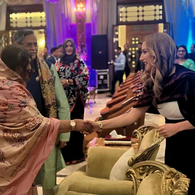 রাষ্ট্রপতি মো. সাহাবুদ্দিনের ৭৩তম জন্মদিনের অনুষ্ঠানে বঙ্গভবনে কোর্টনি কফি। ছবি: ফেসবুক থেকে নেওয়া