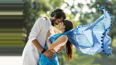 শ্যামা কাব্য সিনেমায় নীলাঞ্জনা ও সোহেল মণ্ডল। ছবি: সংগৃহীত