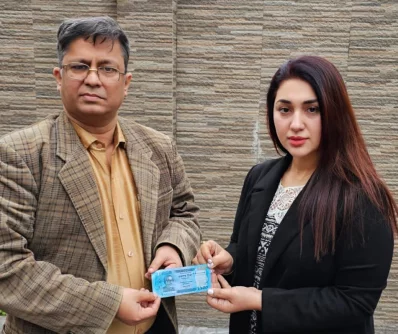 সালমান হায়দার ও অপু বিশ্বাস। ছবি: ফেসবুক থেকে নেওয়া