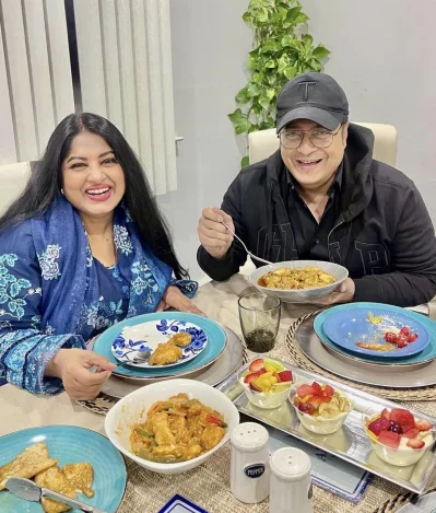 ফেরদৌসের জন্য নানা পদের খাবার রেঁধেছিলেন মৌসুমী। ছবি: ফেসবুক থেকে নেওয়া