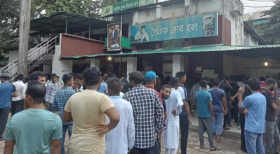 তুফান দেখার ধুম পড়েছে সিনেমা হলে। ছবি: ইনডিপেনডেন্ট ডিজিটাল