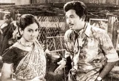 চলচ্চিত্রে জনপ্রিয় জুটি ছিলেন রাজ্জাক-কবরী। ছবি: সংগৃহীত