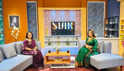 মৌসুমী মৌয়ের উপস্থাপনায় স্টার নাইট-এ অপি করিম। ছবি: মাছরাঙা টেলিভিশন