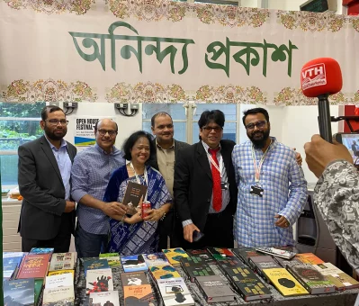 লন্ডন বইমেলার ত্রয়োদশ আসরের খণ্ডচিত্র। ছবি: লেখক