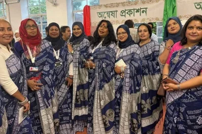 লন্ডন বইমেলার ত্রয়োদশ আসরের খণ্ডচিত্র। ছবি: লেখক