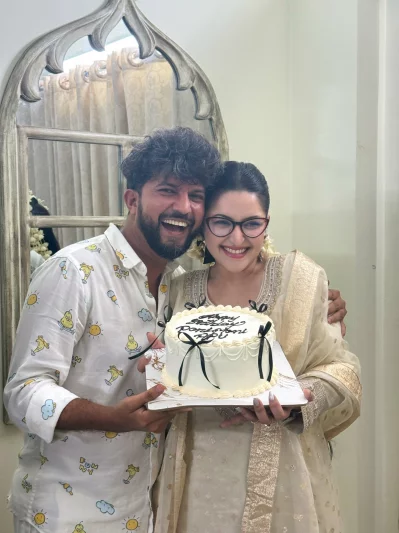 অর্ক ও পরী মণি। ছবি: ফেসবুক থেকে নেওয়া