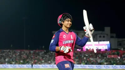 সর্বশেষ আইপিএলে মাত্র ৩৫ বলে সেঞ্চুরি করে আলোচনায় আসেন ১৪ বছর বয়সী সুরিয়াভানশি। ছবি: আইপিএল