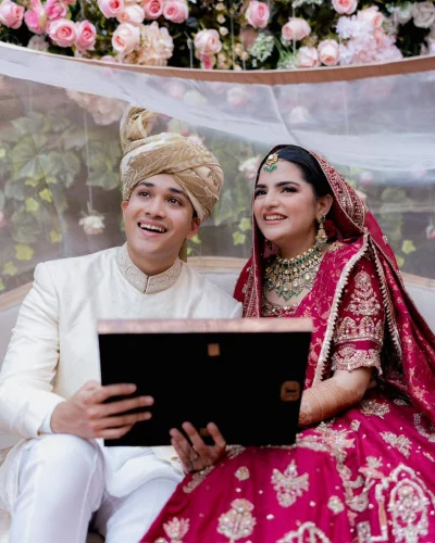 ইহসান মনসুর চৌধুরী ও মাহদিয়া নাঈম। ছবি: ফেসবুক থেকে নেওয়া