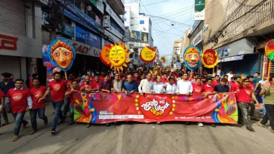 রঙিন আয়োজনে পাবনায় বর্ষবরণ উৎসব। ছবি: ইনডিপেনডেন্ট টেলিভিশন
