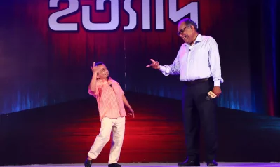 থাকছে কাশেম টিভির সাংবাদিকের সঙ্গে নাতির জমজমাট আড্ডা! ছবি: ফাগুন অডিওভিশন