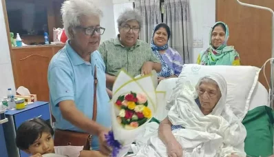 হার্ট অ্যাটাকে আক্রান্ত হয়েছিলেন মামুনুর রশীদের মা রোকেয়া খানম। ছবি: সংগৃহীত