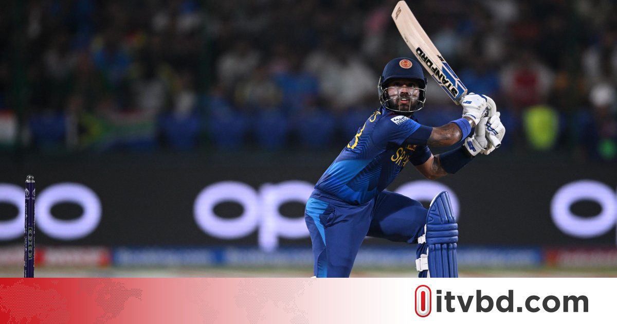 Men VKontakte-da xorozlarni emizishni yaxshi koraman