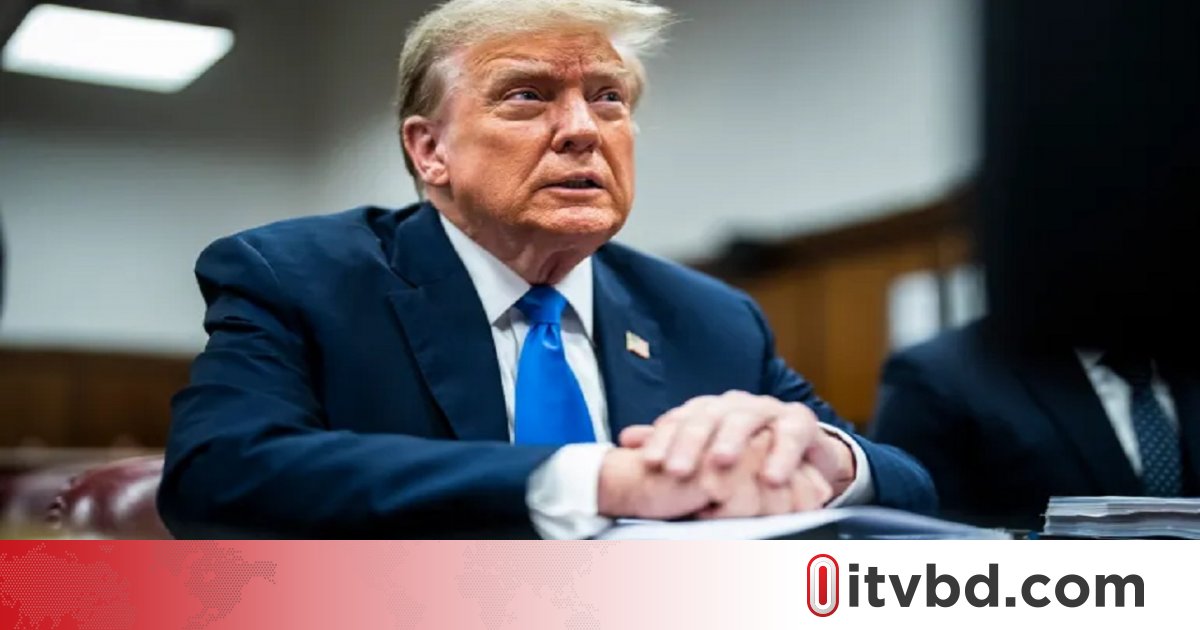 রাশিয়ার পেট্রোলিয়াম কেনায় চীনের ওপর দ্বিগুণ শুল্কারোপের হুমকি ট্রাম্পের