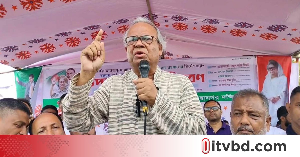 একটি ইসলামী দল ক্ষমতায় যাওয়ার জন্য মানসিক ভারসাম্য হারিয়ে ফেলছে: রিজভী