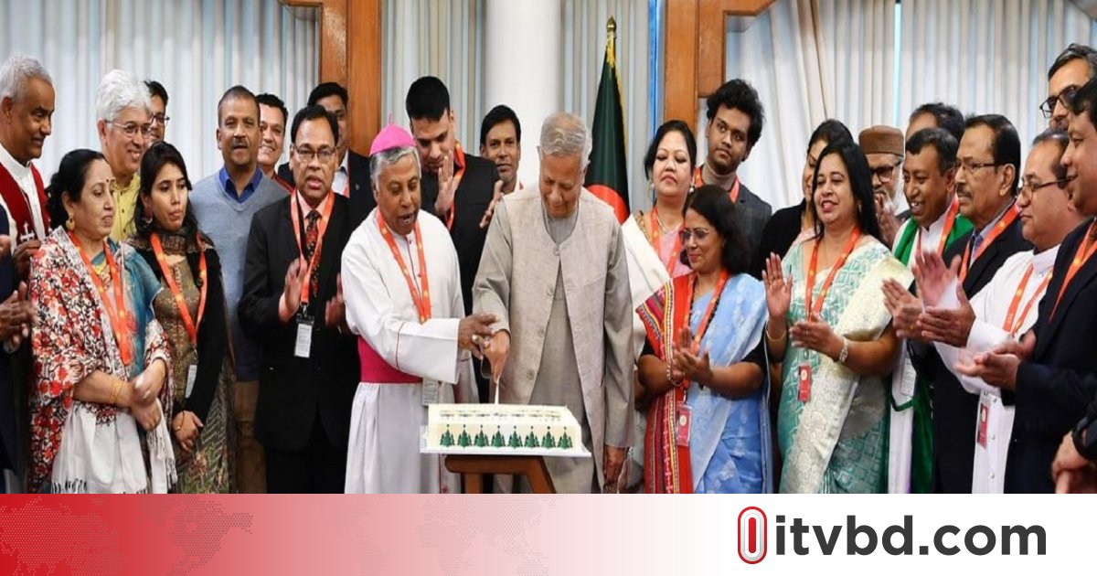 দেশের উন্নয়নে সবাইকে এগিয়ে আসার আহ্বান প্রধান উপদেষ্টার