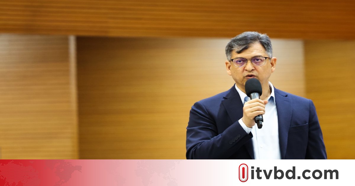 ডাকসু নির্বাচনের বিজয়ীদের অভিনন্দন বিএনপি নেতা সালাহউদ্দিনের