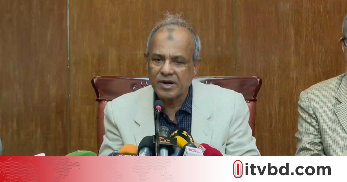 মহাসড়কের অবরোধ না সরলে আইন প্রয়োগ: স্বরাষ্ট্র উপদেষ্টা