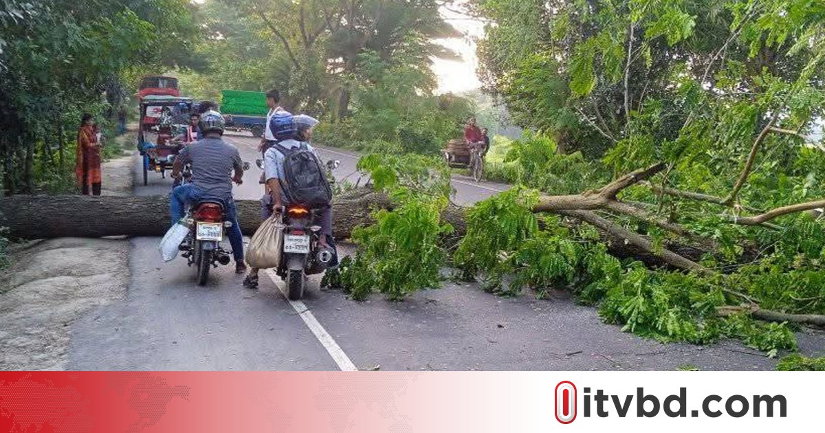 ভাঙ্গায় তৃতীয় দিনের মতো সকাল-সন্ধ্যা মহাসড়ক অবরোধ