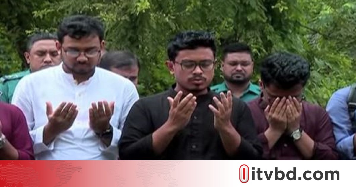 রায়েরবাজারে একাত্তরের শহীদ বুদ্ধিজীবীদের প্রতি শিবিরের শ্রদ্ধা