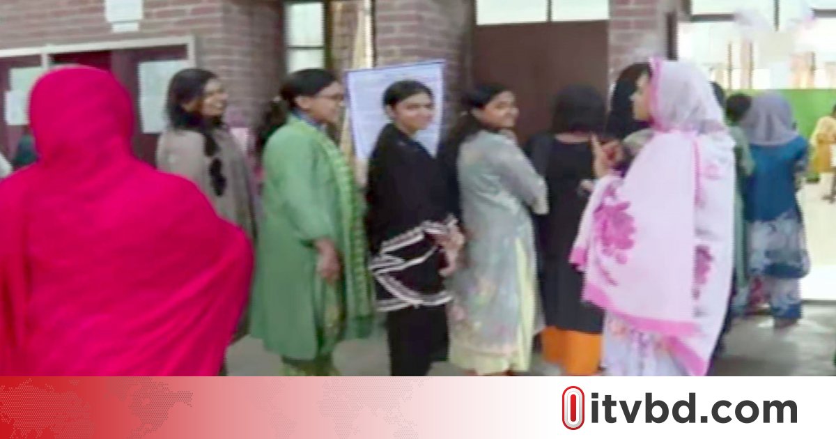 জাকসু নির্বাচন: অব্যবস্থাপনার অভিযোগ ছাত্রদল প্রার্থী বৈশাখীর