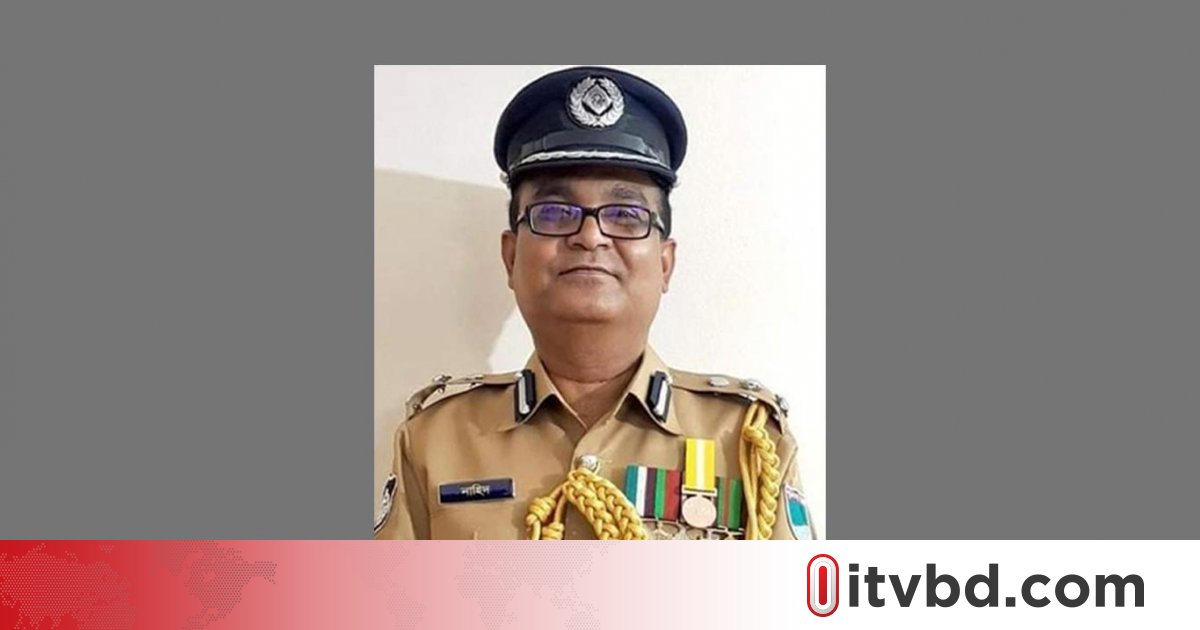 সাবেক ডিআইজি নাহিদুল ইসলাম গ্রেপ্তার
