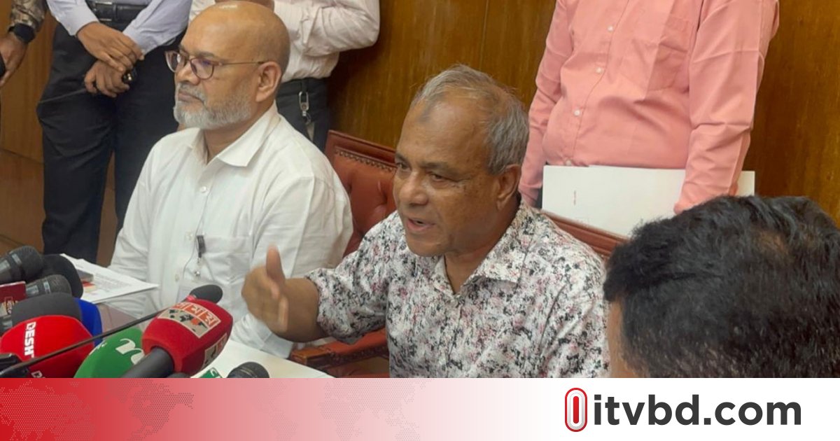২৪ সেপ্টেম্বর থেকেই মণ্ডপে থাকবে আইনশৃঙ্খলা বাহিনী: স্বরাষ্ট্র উপদেষ্টা