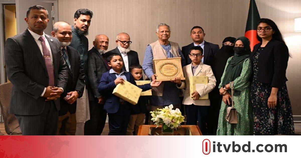আলোচনা ও বৈঠকে নিউইয়র্কে ব্যস্ত সময় কাটাচ্ছেন প্রধান উপদেষ্টা