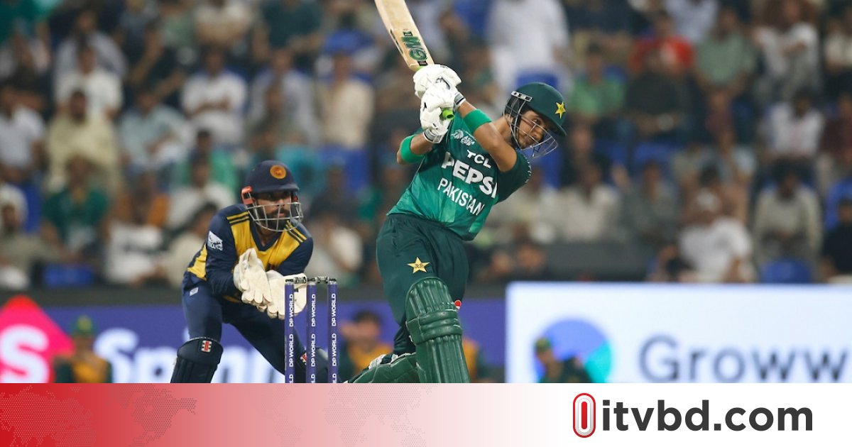সহজ ম্যাচ কঠিন করে জিতে বাংলাদেশের পথ কঠিন করল পাকিস্তান