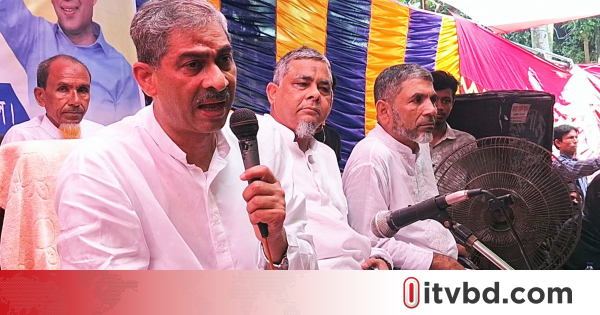 একটি দল গ্রামে গ্রামে বেহেস্তের টিকিট বিক্রি করছে: এ্যানি