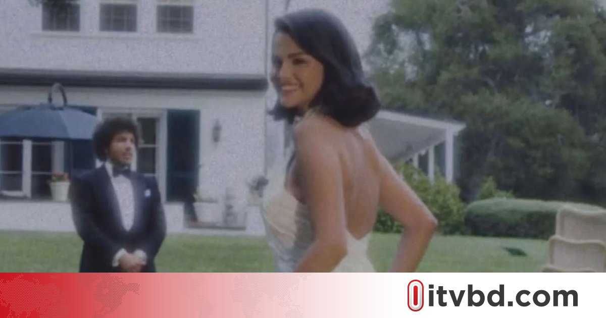 সেই প্রেমিককেই বিয়ে করলেন সেলেনা