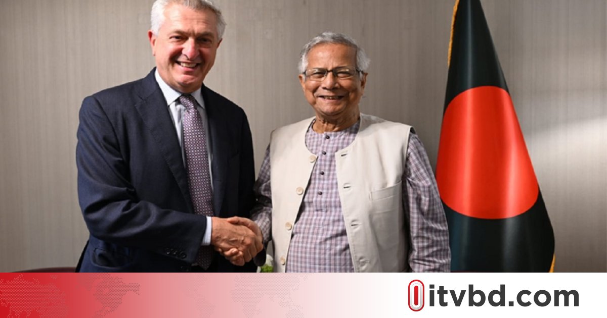 ১৮ মাসে এসেছে প্রায় দেড় লাখ রোহিঙ্গা, বেড়েছে আঞ্চলিক উত্তেজনা: প্রধান উপদেষ্টা