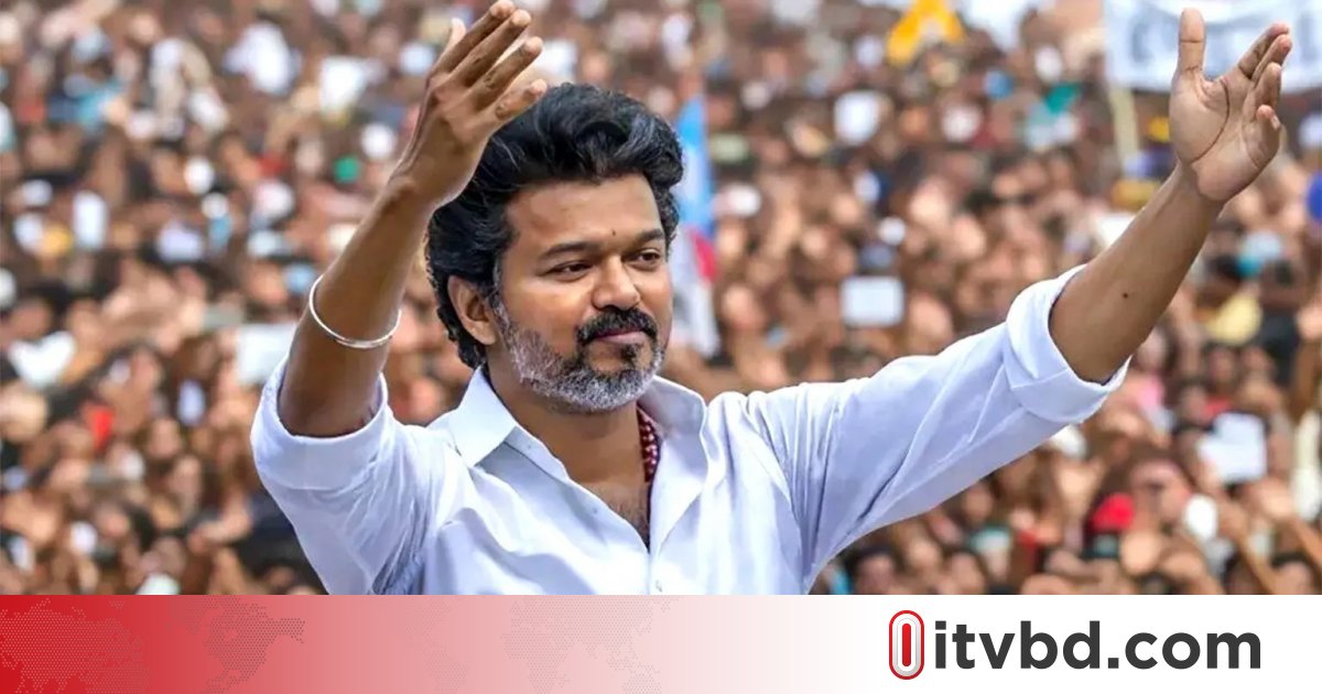 জনসভায় প্রাণহানি: বিজয়ের দলের তিন নেতার বিরুদ্ধে অভিযোগ, গ্রেপ্তার ১