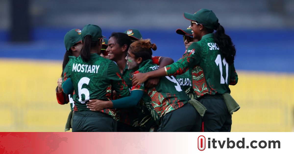 বাংলাদেশের বোলারদের কাছে পাত্তাই পেল না পাকিস্তান