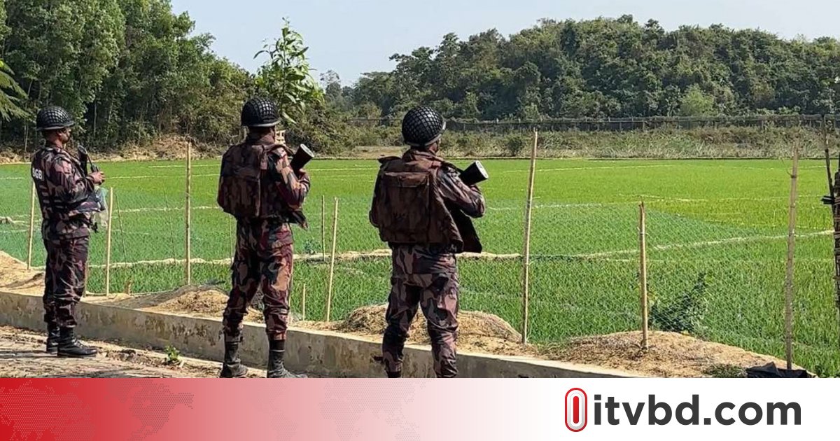 উখিয়া ও ঘুমধুম সীমান্তের ওপারে গোলাগুলি, আতঙ্ক এপারে