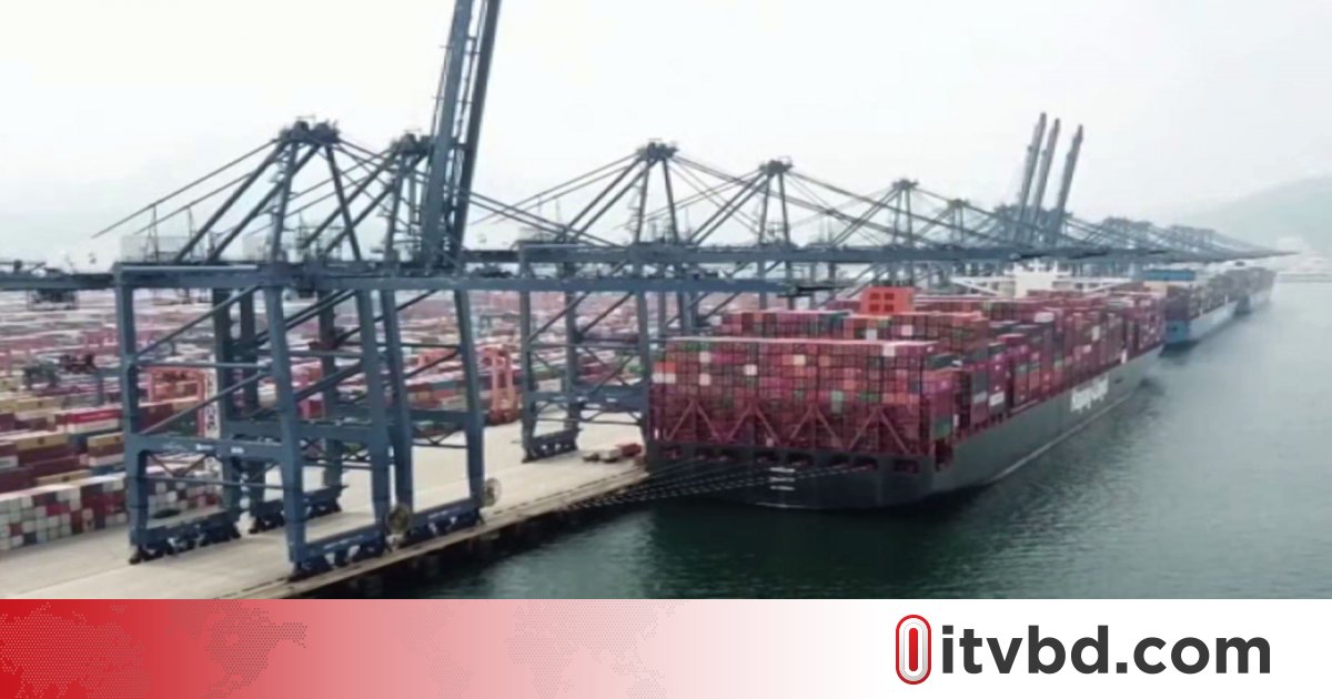 ডিসেম্বরে ৩ কনটেইনার টার্মিনাল যাচ্ছে ‘বিদেশি অপারেটরের’ কাছে
