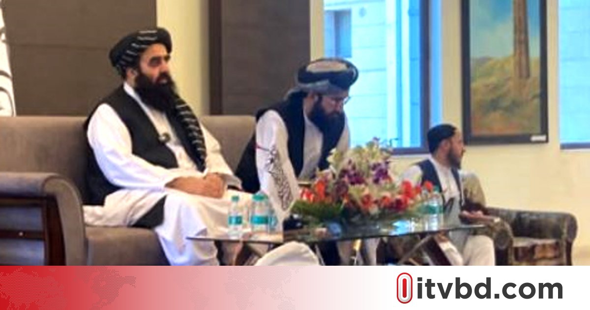 সৌদি-কাতারের আহ্বানে পাকিস্তানে অভিযান স্থগিত করেছে আফগানিস্তান