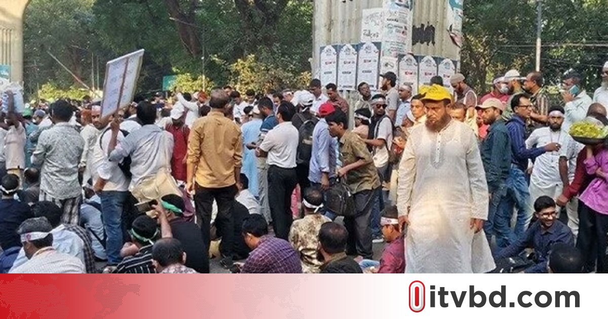রোববার থেকে সারা দেশে প্রাথমিক শিক্ষকদের কর্মবিরতি ঘোষণা