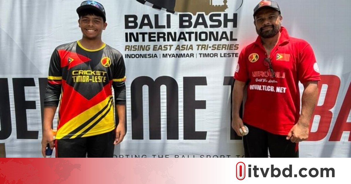 একই ম্যাচে বাবা-ছেলের অভিষেক, তাতে নতুন কীর্তি দেখল আন্তর্জাতিক ক্রিকেট