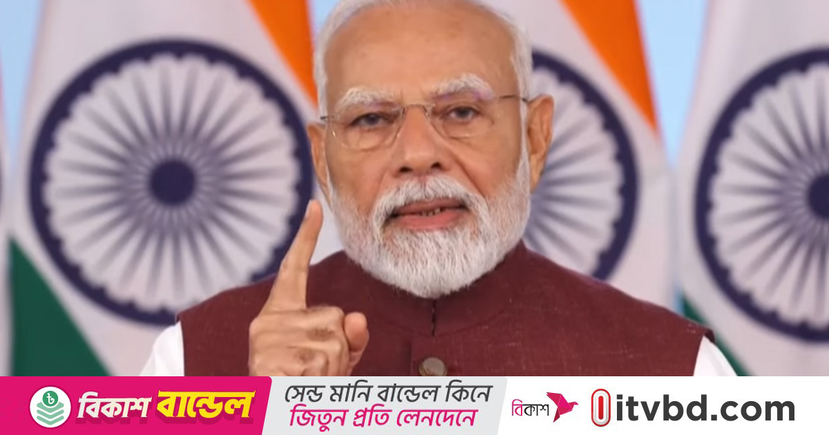 ‘মেড ইন ইন্ডিয়া’ পণ্য কিনুন, কম দামে সব পাবেন: মোদি