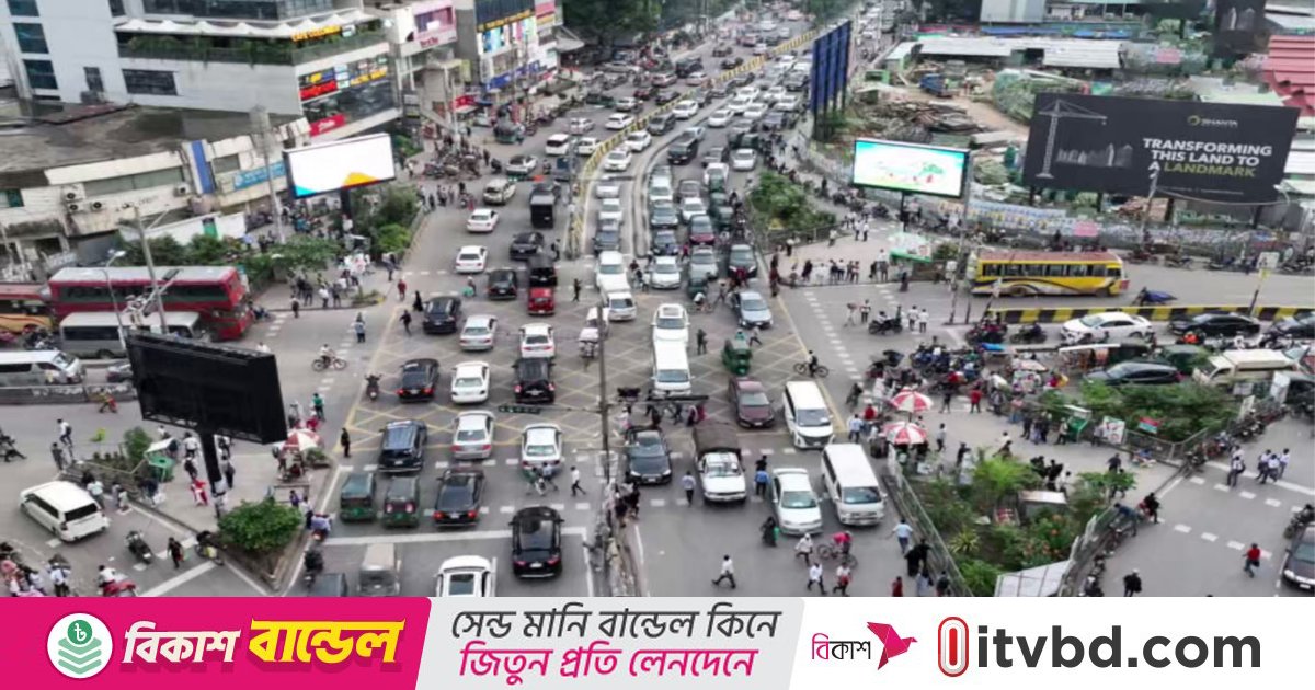 গুলশান-১ সিগন্যালে সপ্তাহে ২ লাখ বার আইন ভঙ্গ, শীর্ষে ব্যক্তিগত গাড়ি