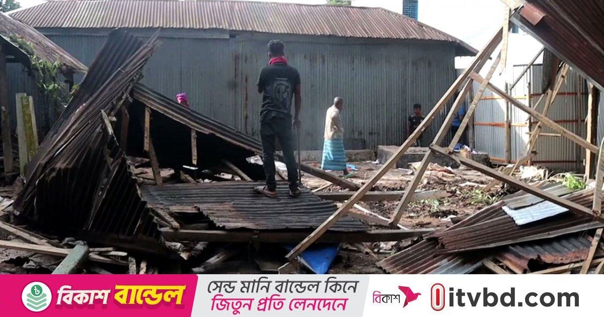 দীর্ঘ ৯০ বছর পর মুকসুদপুর থানার বেদখল জমি উদ্ধার