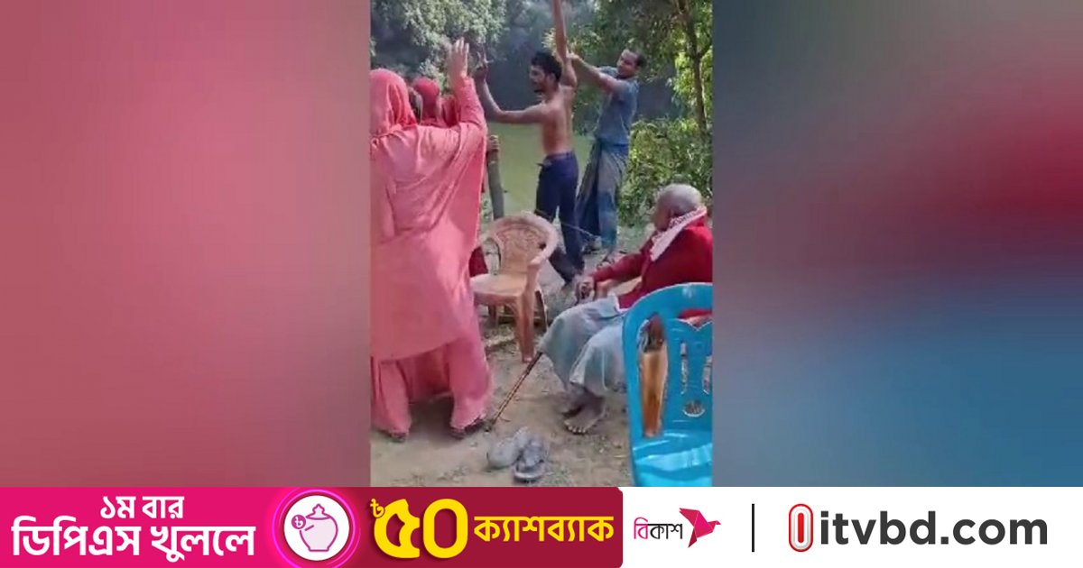 লক্ষ্মীপুরে ২ নারীকে পেটালেন সাবেক যুবলীগ নেতা, ভিডিও ভাইরাল