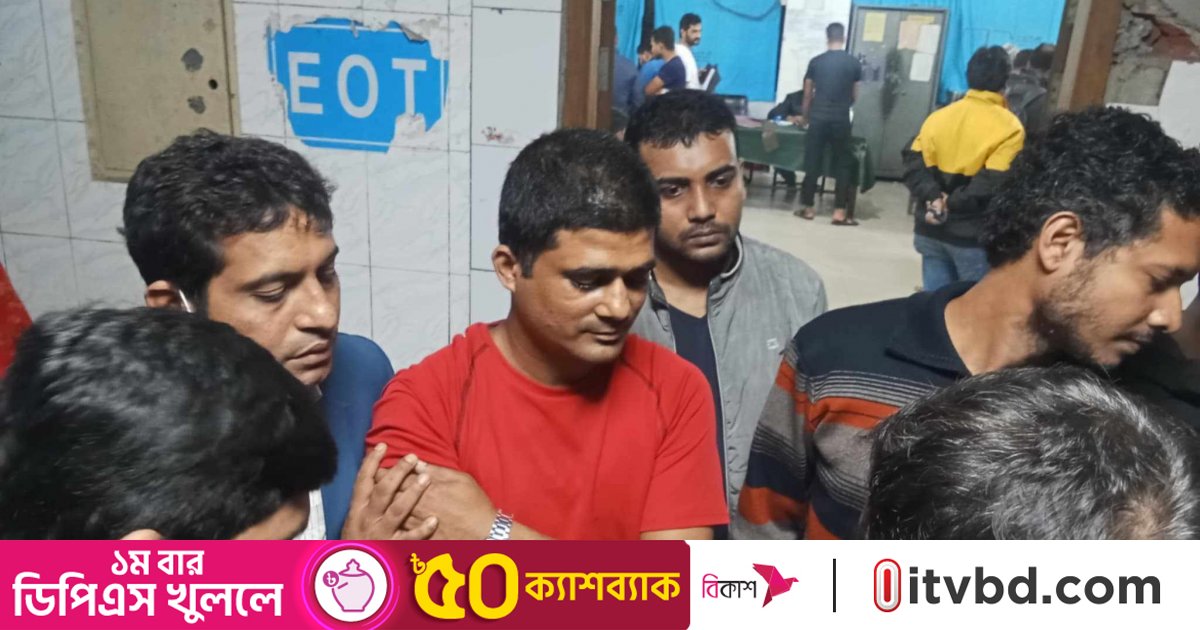 দুর্বৃত্তের হামলা দৈনিক জনবানির পত্রিকার সম্পাদকসহ আহত ৪