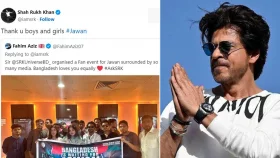 বাংলাদেশি ভক্তদের দেখে খুশি শাহরুখ