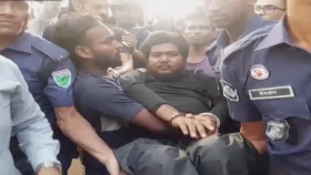 পীরের ছদ্মবেশে জঙ্গিদের সংগঠিত করছিল ইমাম মাহমুদের কাফেলা