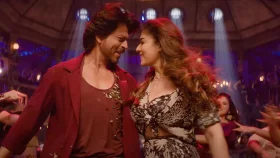 নয়নতারার গুরত্ব কম, বিতর্কে মুখ খুললেন শাহরুখ