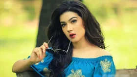 ‘অসমাপ্ত আত্মজীবনী’ পড়ে যেভাবে বদলে গেছেন মাহি